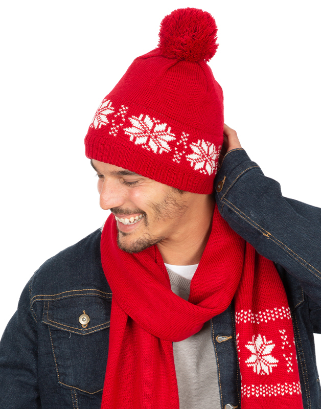 Bonnet de Noël tricoté motif étoiles