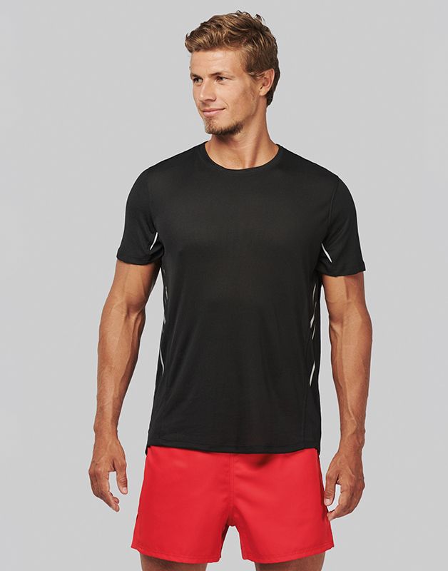 TEE-SHIRT DE SPORT